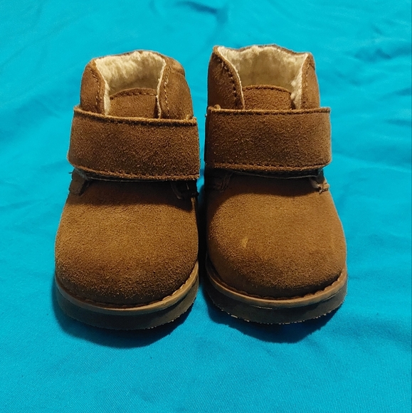 TKS Tan Velcro Infant Boots - Picture 6 of 6
